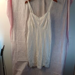 Vtg Richform slip size 42 USA  white